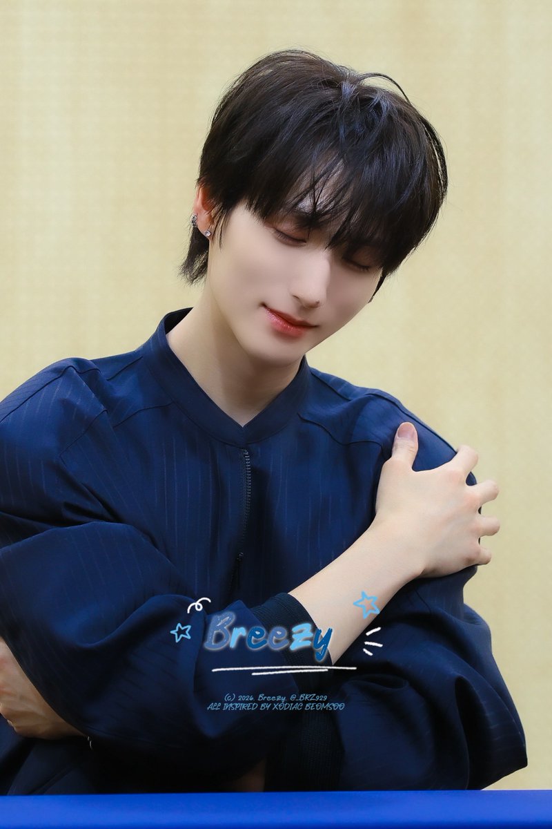 _BRZ929's tweet photo. 260823 누가 이러캐 잘생겼지요 🥺

#XODIAC #소디엑 #범수 #BEOMSOO
#범수와함께하는자유시간 https://t.co/r3gq98MOYF