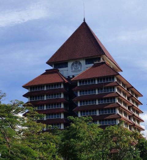 kastratofe's tweet photo. Universitas Indonesia will officially start its new semester tomorrow. https://t.co/q98z7Kjaj5