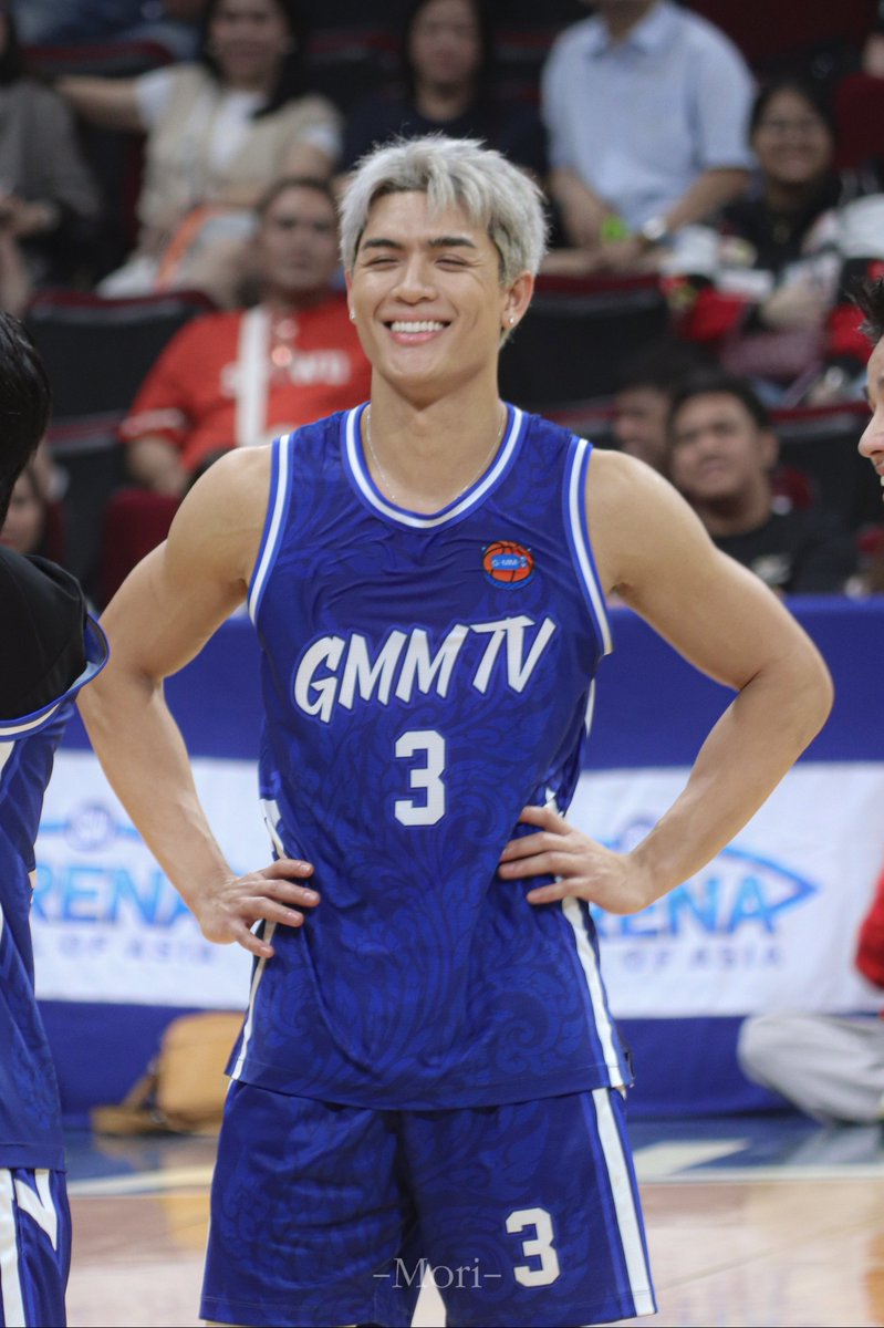 SPBQ_'s tweet photo. ปะป๊ากวิ้นลี่เล่นกะใจมากกกก

TEAM GMMTV ASG2026

#StarMagicxGMMTV
#StarMagicAllStarGames2026
@Josswayar #JossWayar https://t.co/R9iHTMy6dh