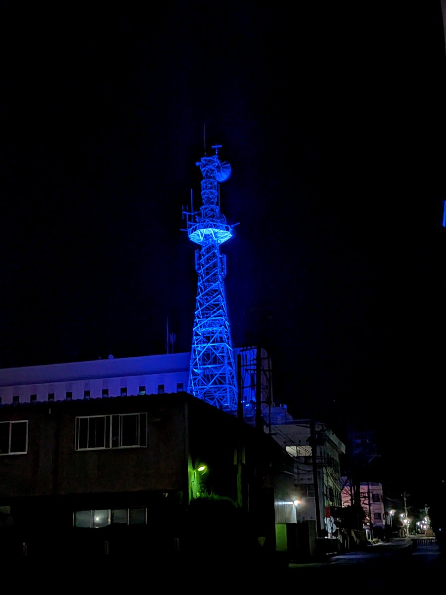 atanimotoronics's tweet photo. 本日のお宿にチェックイン
所謂ドミトリーってヤツですが宿泊者は俺だけ
only me!!
yeah!!
f●ck!!
ってコトでディナーは近くの吉野家
宿に戻って1人でチビチビとビール飲んで
う〜ん
寝よう https://t.co/dvbvLpjXUu