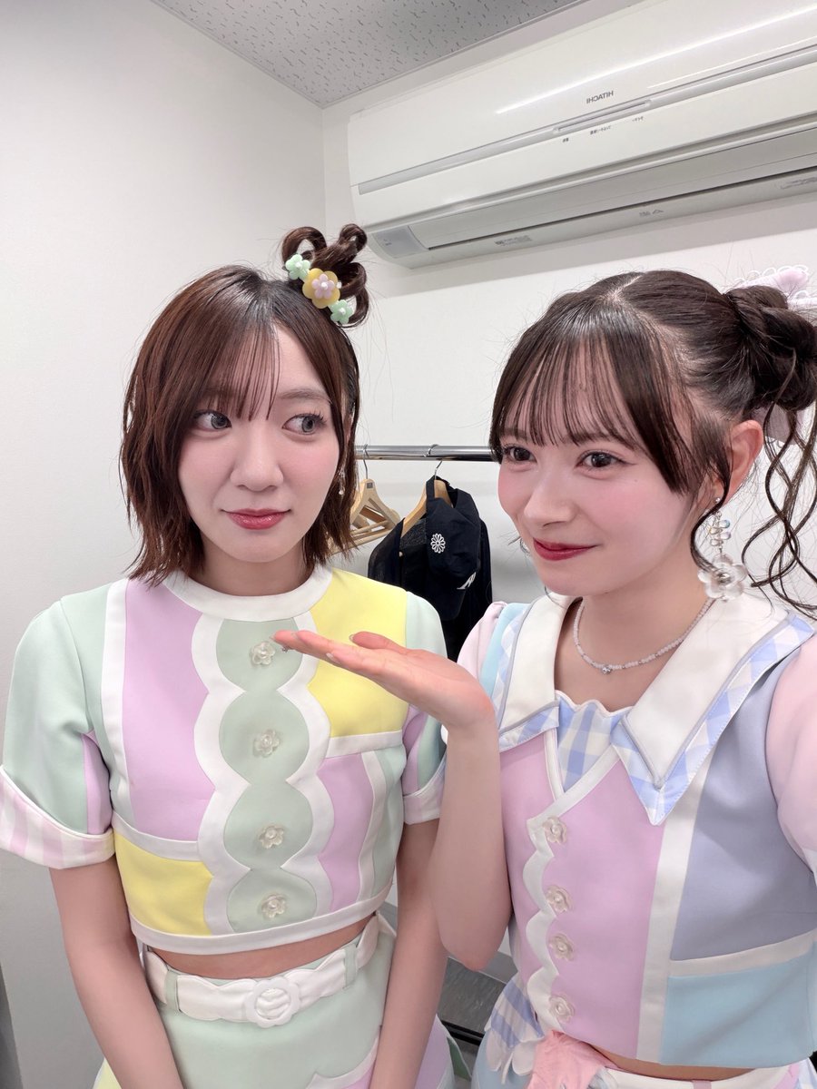 momoka_ito1206's tweet photo. 仙台握手会ありがとうございました🫱🏻‍🫲🏼
初めましての方がすごく多くて、会いにきてくださったことに感謝です！
ステージでもたくさん声を出して盛り上がることができて楽しかったです🎶

ユニットは「アイドルなんて呼ばないで」でした❕初めてで緊張していましたが、憧れだったので嬉しいです🤍 https://t.co/LQ8XlKe0RE