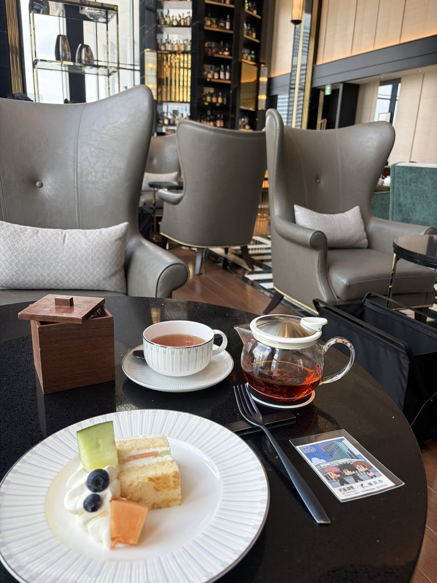 07ns07's tweet photo. 🍰🍈☕️ https://t.co/STCQ60B24M