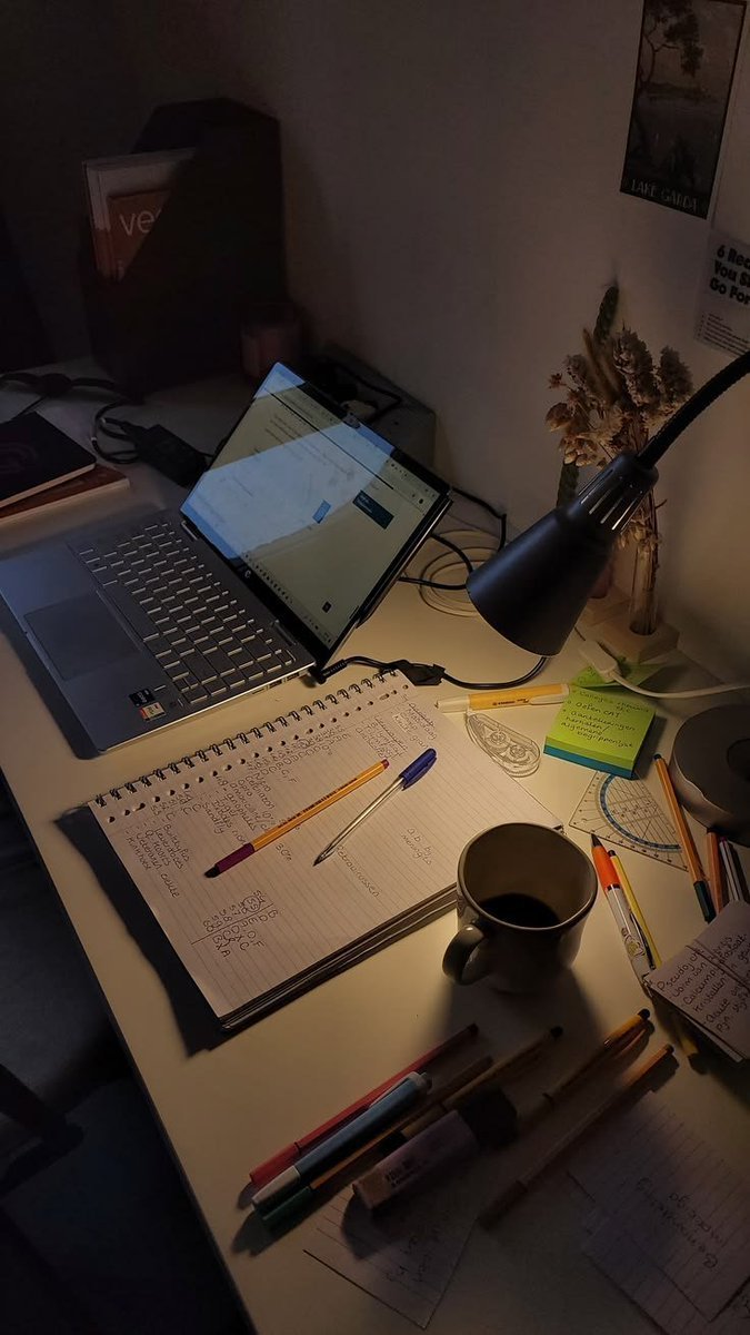islaboards's tweet photo. study hard you can cryyyyyyyyyy after you get that degree. https://t.co/92IBTj1u1T
