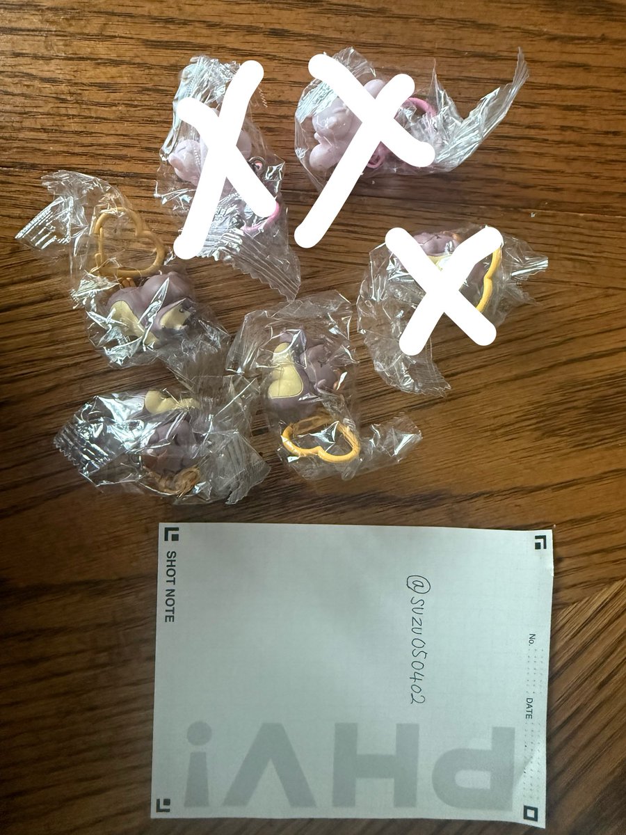 suzu050402's tweet photo. 【交換】プリキュア ぴたっとなかよしチャーム 磁石でくっつくかわいいペアマスコット
（求）チョッピ、フラッピ
（譲）ナッツ
交換よろしくお願い致します🙇‍♀️🙇‍♀️ https://t.co/LiWnTUcCZE