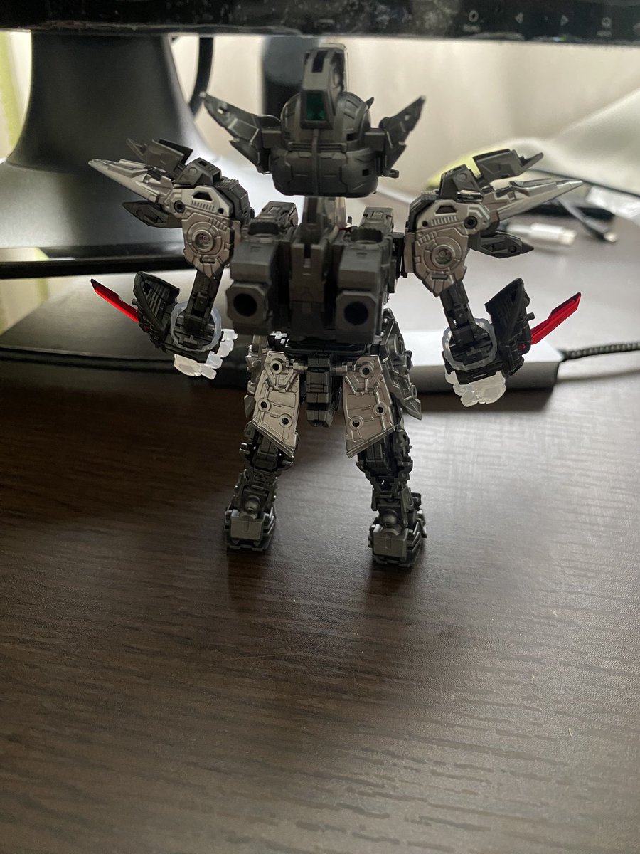 engelEW's tweet photo. とりあえずフレームだけ https://t.co/qn1QNlBJ2W
