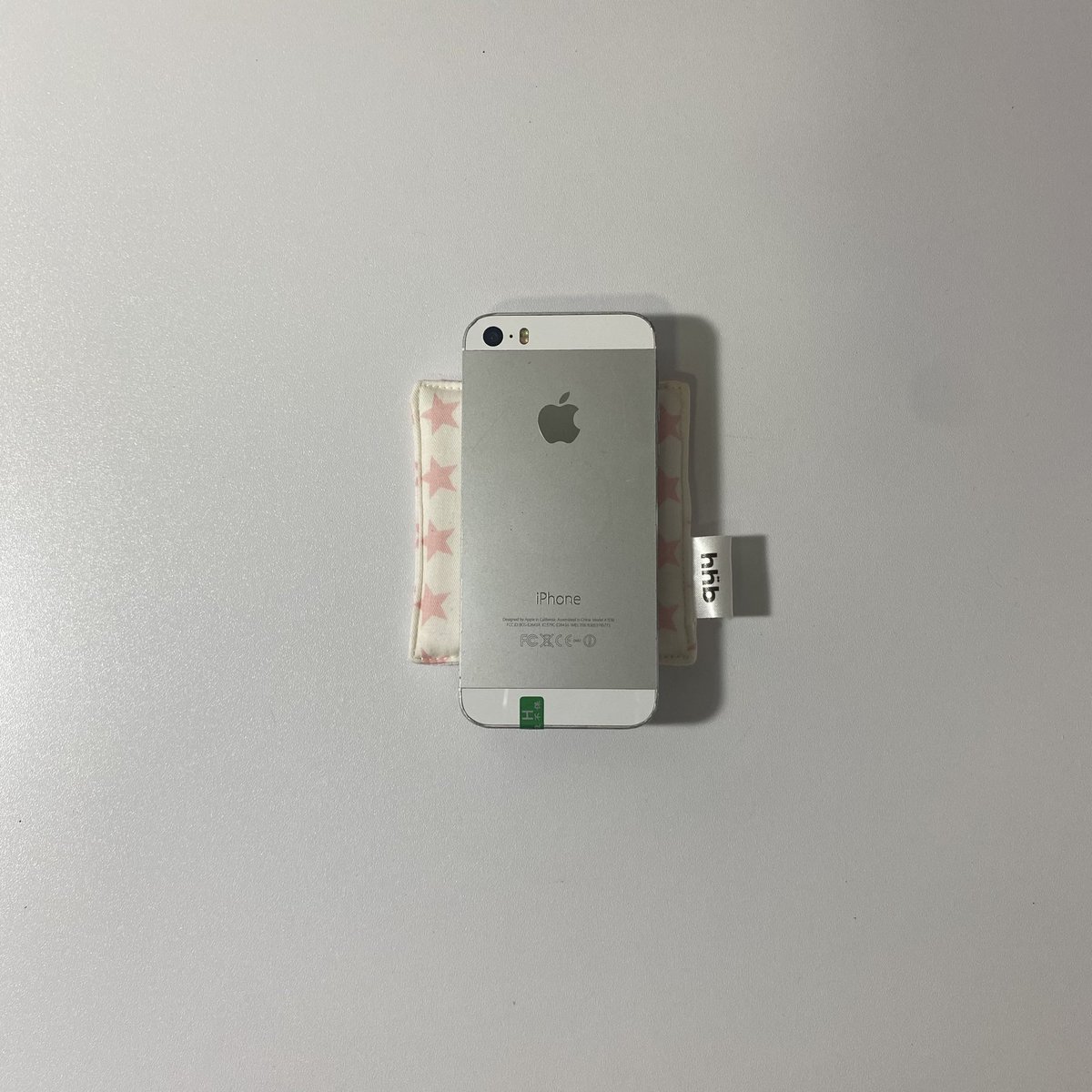 soolonye's tweet photo. ⠀ ⠀ iPhone 5s 16gb CH/A
⠀ ⠀ 1199฿  free 𝒮hipping

SiM แสกนนิ้ว ไม่ติดไอคราว รีได้ 
แบตไม่ไหล กล้องแฟลชปกติ ดรอปได้
ตำหนิ❗️รอยเยอะ กล้องมีฝุ่น

สอบถาม สั่งซื้อ 𝑑m  ⋆ 🪷 
or line : https://t.co/sYuuObpepw 

#ไอโฟน5s #ไอโฟนมือสอง https://t.co/aYWQeLDFTq