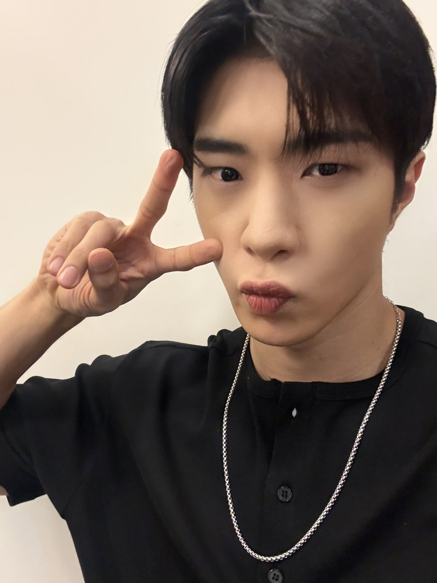 ONF_members's tweet photo. #와이엇 #WYATT

🖤 https://t.co/1SBnNqM0JZ