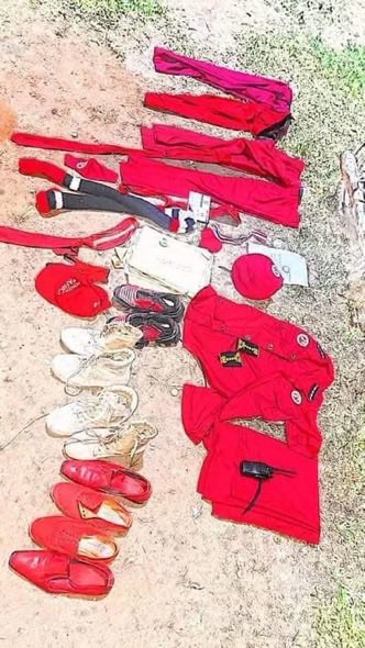 PSSEKABIR's tweet photo. It’s now 823 days since Comrade Agaba Anthony, commonly known as Bobi Young, was detained without facing a judge.

He’s facing crime of possession military attires and in this case it’s the red Beret and Nup attires. 

823 days without justice is too long. Free Bobi Young! 🇺🇬✊🏾 https://t.co/taMOlLargN