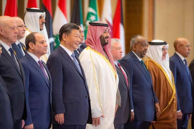 World_Affairs11's tweet photo. BREAKING:

Gulf countries plan to remove the US military bases and its troops from the countries, planning to install economic zones by China. https://t.co/oPgQgLCTF5