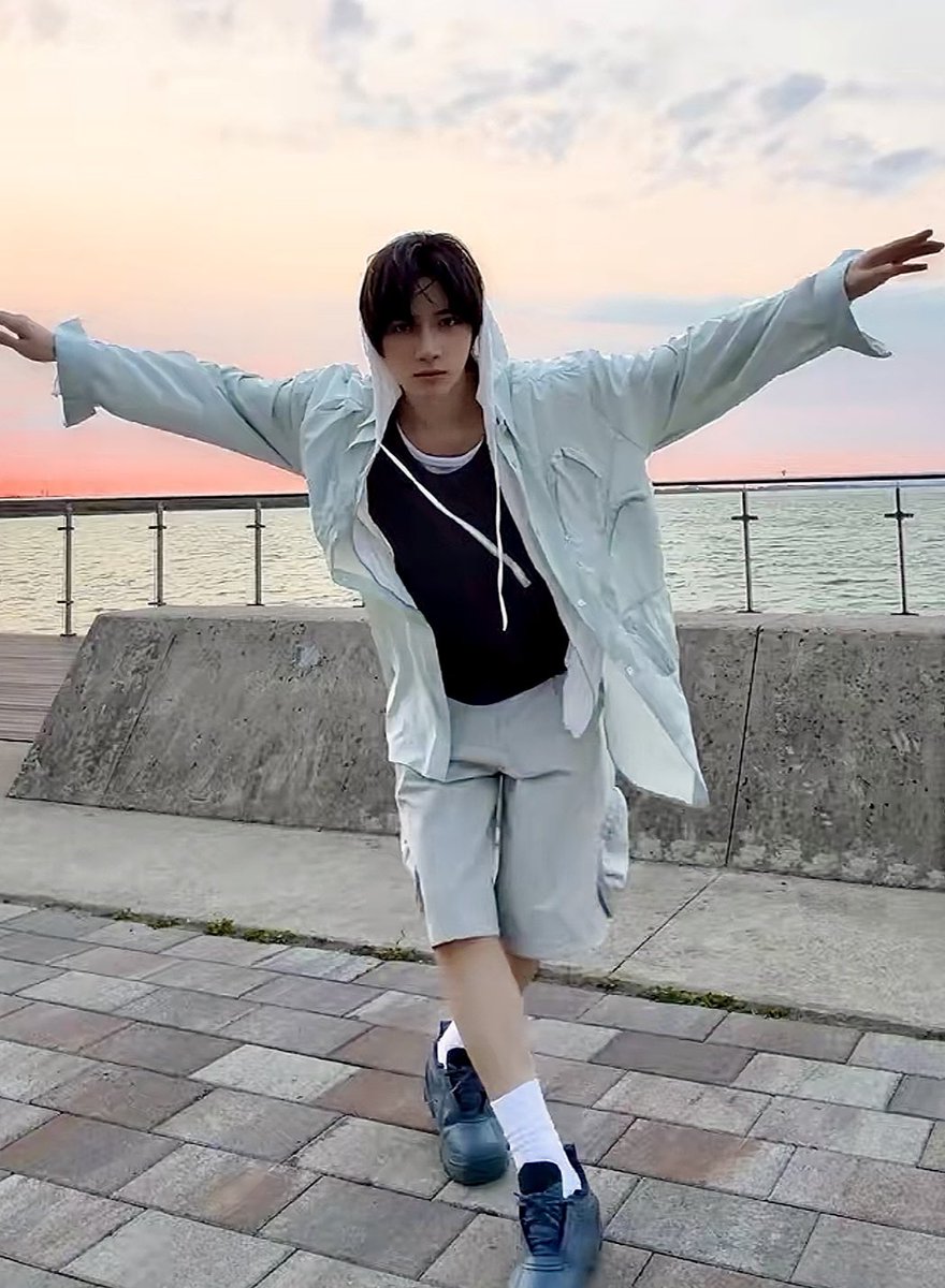 mamaMOA10's tweet photo. こんな可愛いもの見れるなんて今日まで生きててよかった

#BEOMGYU
#TXTセツナハナビ https://t.co/oWYcj6gpJr