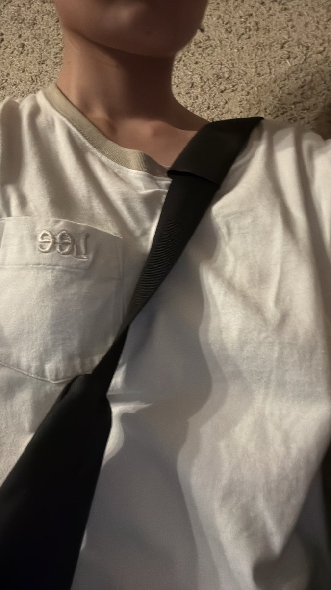 m1o_voiceactor's tweet photo. @msma_yu_ 白のTシャツにデニムを着用しております。 https://t.co/1vI3YJzuJt