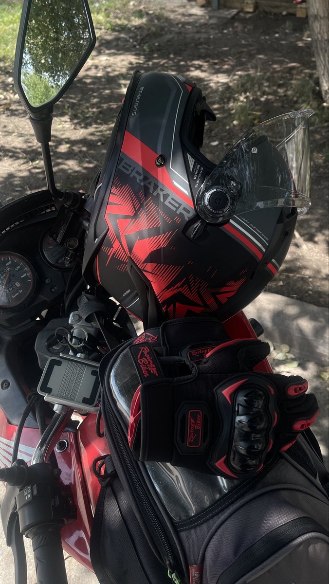 ignis_imperium's tweet photo. 🏍️ https://t.co/z32skrxsDR