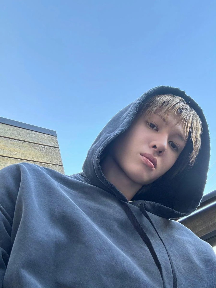Tinnydfuo's tweet photo. @martinmetricsvn MARTIN EDWARDS has the visuals of a model, the heart of a genuinely kind person, and the mind of a brilliant producer. PRODUCER PRODIGY ACETIN, you are extraordinary in every dimension.

MARTIN STOMPED THE STAGE

#MARTINSoulShaker
#PYPD_BIRTHDAY_PARTY
#MARTIN #마틴 https://t.co/uMmo99dnWd