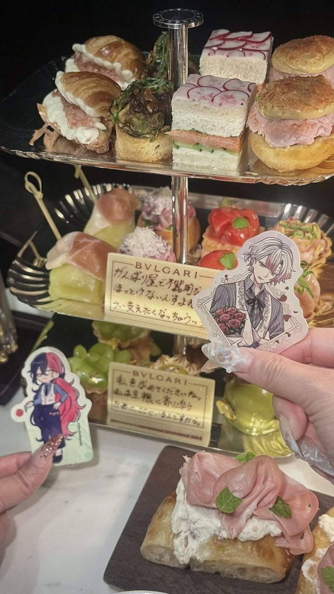 rqupyo's tweet photo. アモンくんアニカフェお疲れ様でした>ω<🌹✩ https://t.co/U99lOvacPb