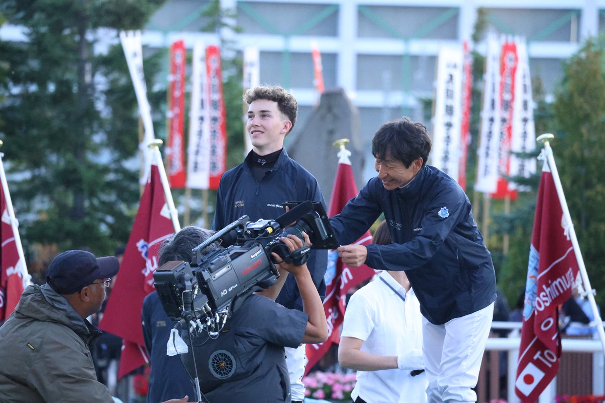 ponsan_photo's tweet photo. カキカキのりひろ https://t.co/pP4ejBGDqr