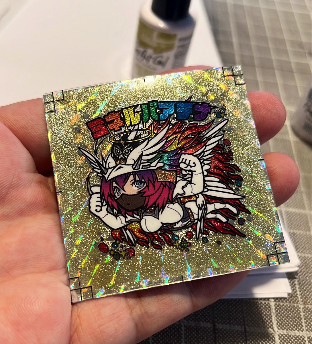 TOMATOSAN_01's tweet photo. 角プリに100均のネイル用マグアートジェルを硬化させてみた。
多少の凹凸あるけどいけるか。
#自作シール https://t.co/Ucyvlwrapv