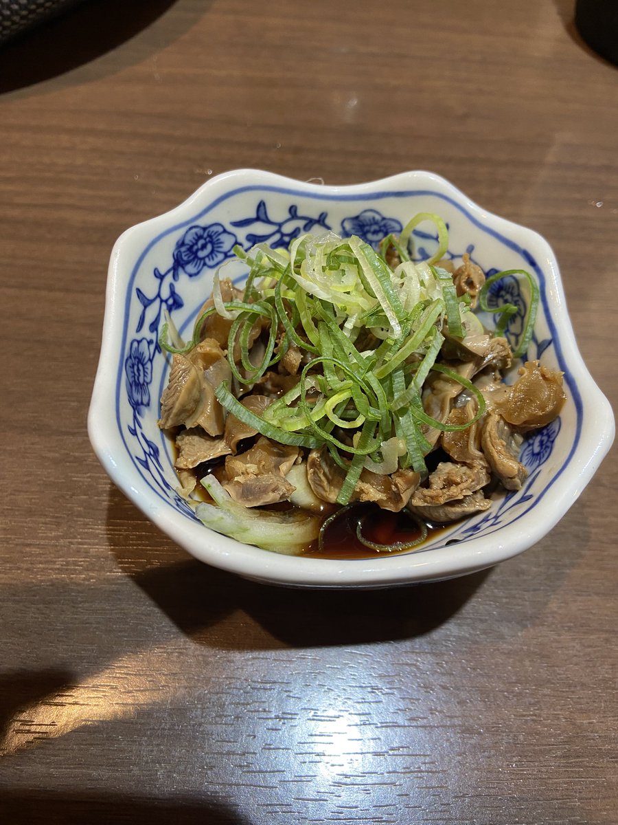 yosouchi's tweet photo. 現在は縦に撮れっ
#肩ノセ
#縦に撮れっ部 https://t.co/yJXG9aBaaL