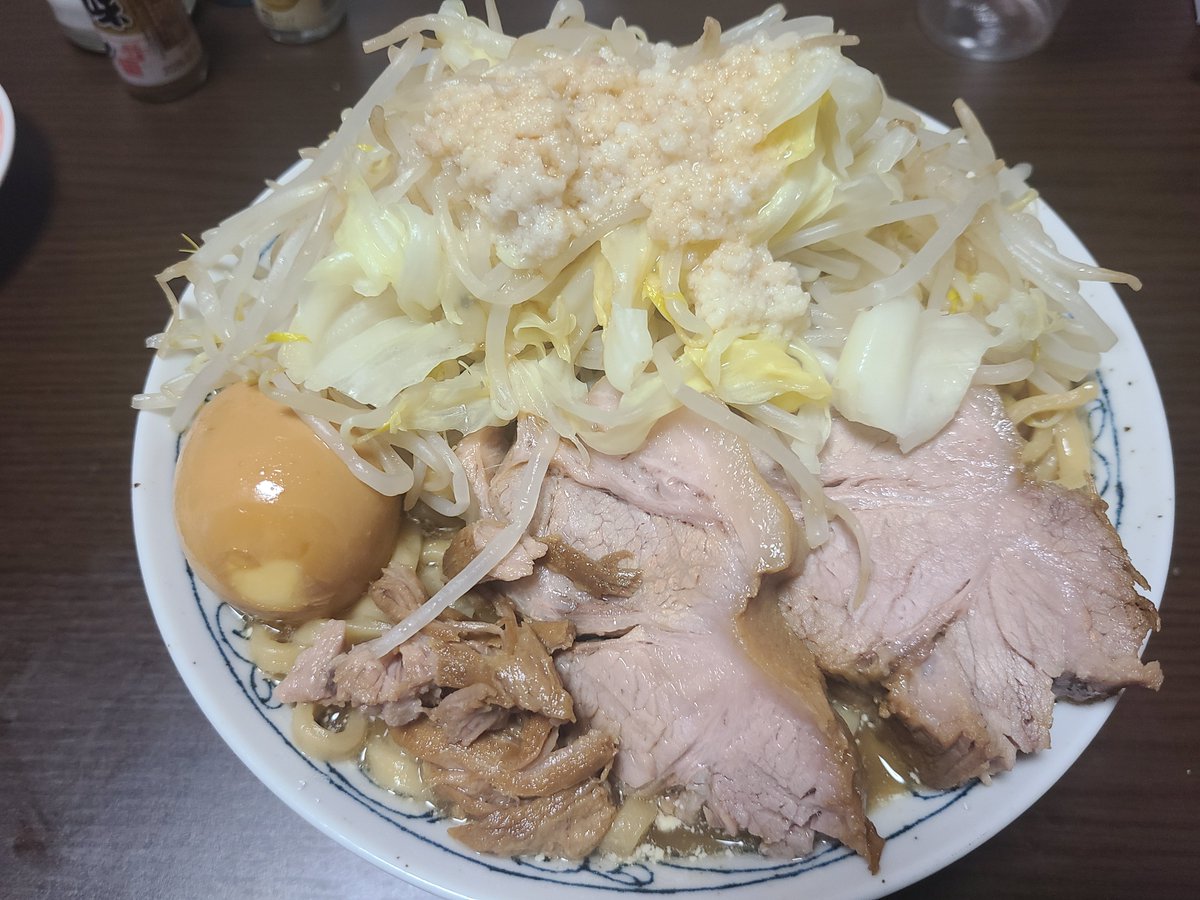 ayaka_kogei's tweet photo. 家次郎2nd。
今回は豚肩ロースを使用した豚にチャレンジしました。
個人的に今回の方が好みだったかな(笑)
ただ端の脂身は調理前に処理しとかないとアカンか。 https://t.co/PQ8i5P0XAA