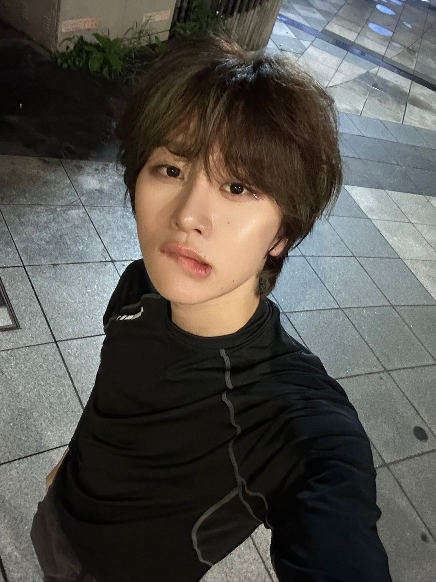 AEN_now's tweet photo. 今日も수고했다

#AEN #에이엔 #HARU https://t.co/isqjLejRtt