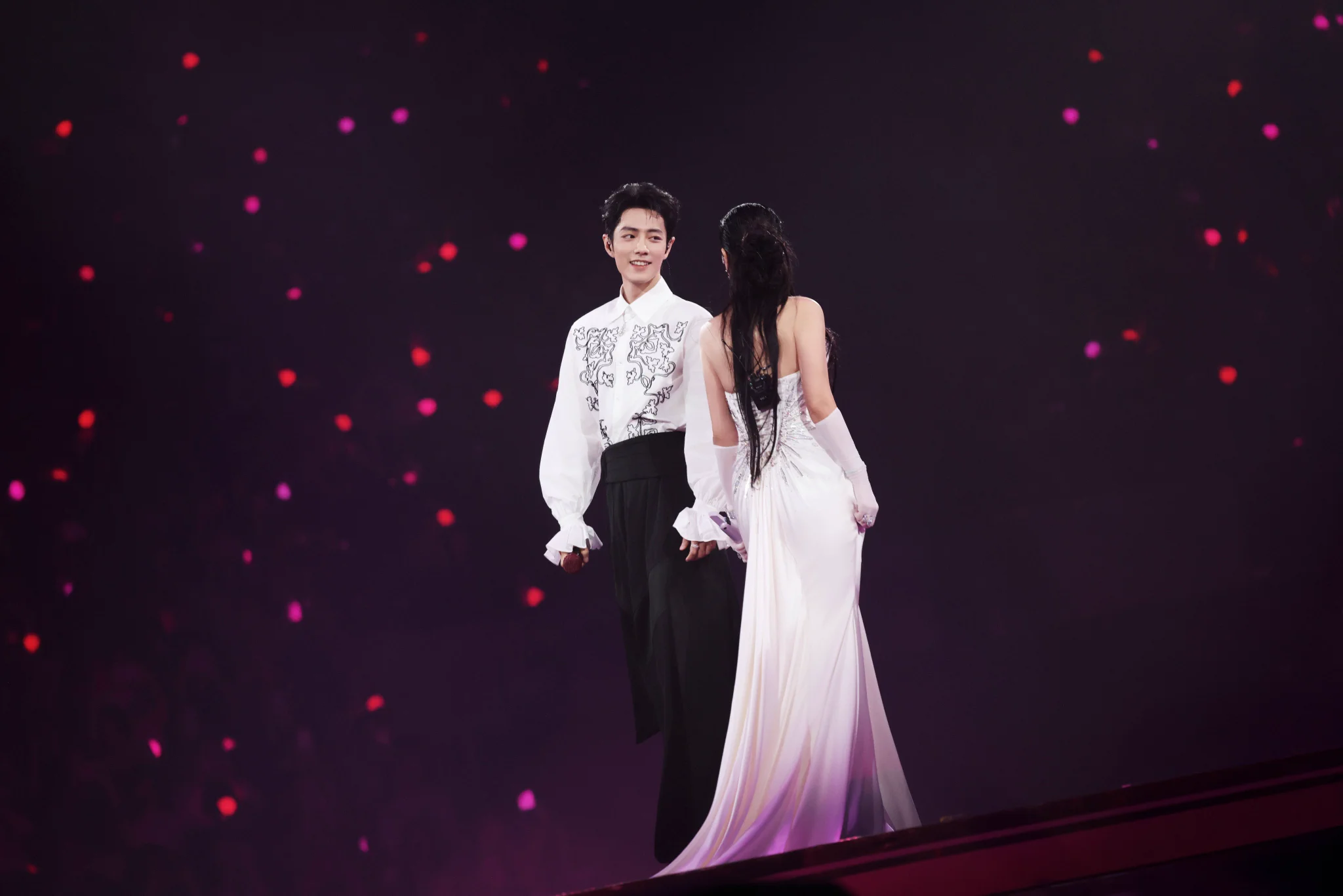 肖战影音会DAYTOY·Xiao Zhan on X / X