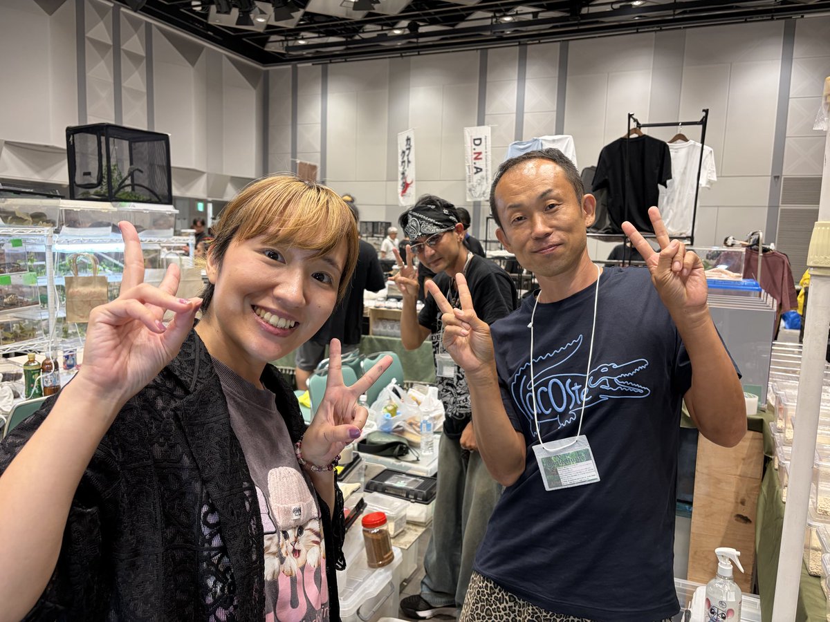 napo_gggggg's tweet photo. 岡山ジャングルハンター
すごい盛り上がりだった〜！！😎
ご来場の皆様ありがとうございました✨
いい買い物もできたし、帰ったらグッスリだ〜!! https://t.co/CYTIVV5xGP