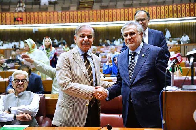 Atifrauf79's tweet photo. شکریہ وزیراعظم شہبازشریف۔ 👏😍
شکریہ نائب وزیراعظم اسحاق ڈار ۔ 👏😍

ڈپٹی وزیر اعظم اسحاق ڈار کی زیر صدارت ایکنک نے لاہور، بہاولنگر موٹروے سمیت مجموعی طور پر 1.15 کھرب روپے مالیت کے 16 ترقیاتی منصوبوں کی منظوری دیدی۔ https://t.co/B8WfDY3o1U