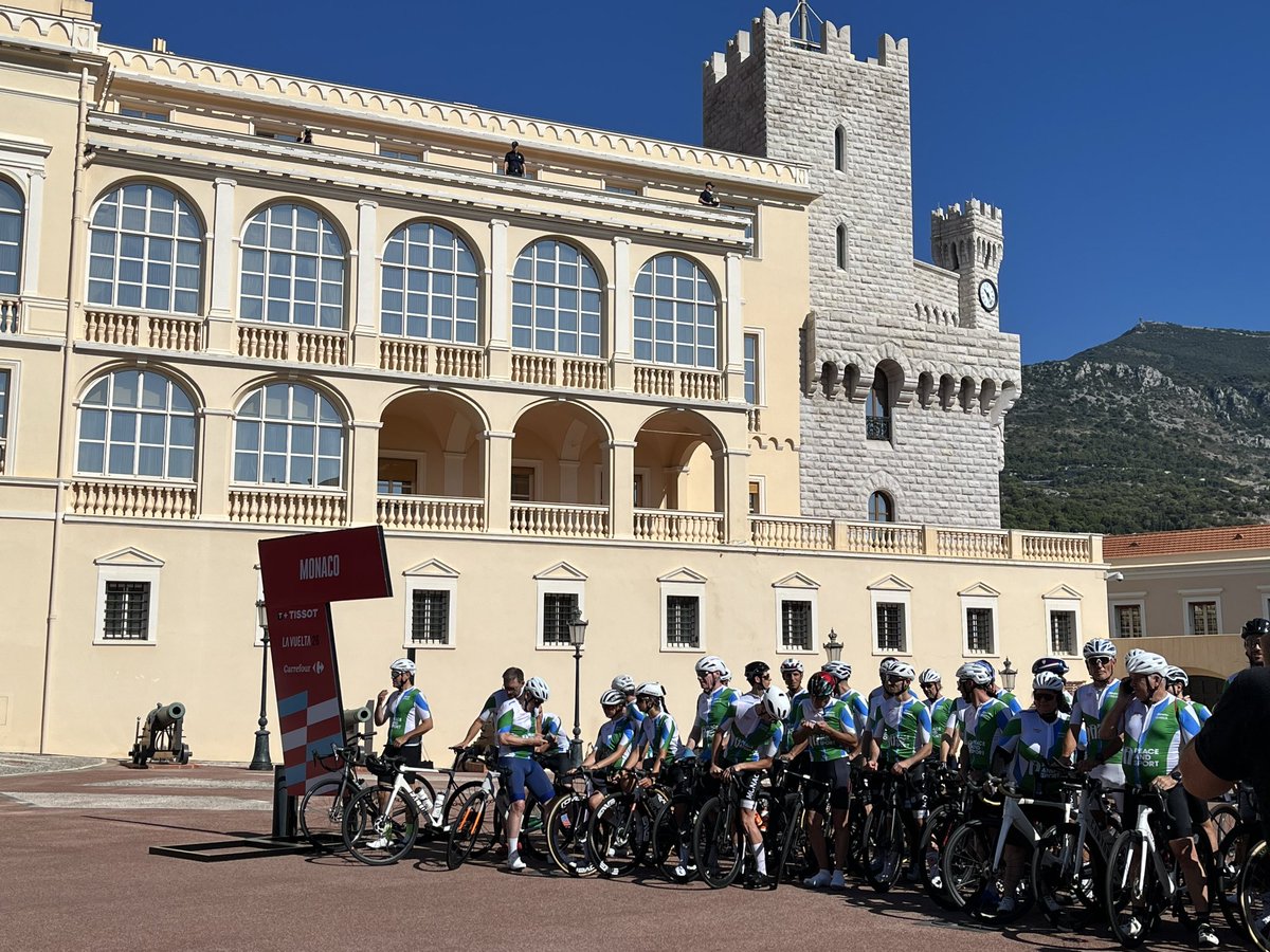 enricaroddolo's tweet photo. At the Rocher right now covering #Vuelta today #grandDepart first time from #Monaco #Montecarlo with #princeAlbert cutting now the ribbon #peace and sport parade at the Palais🇲🇨 https://t.co/QRDAIWAhQw