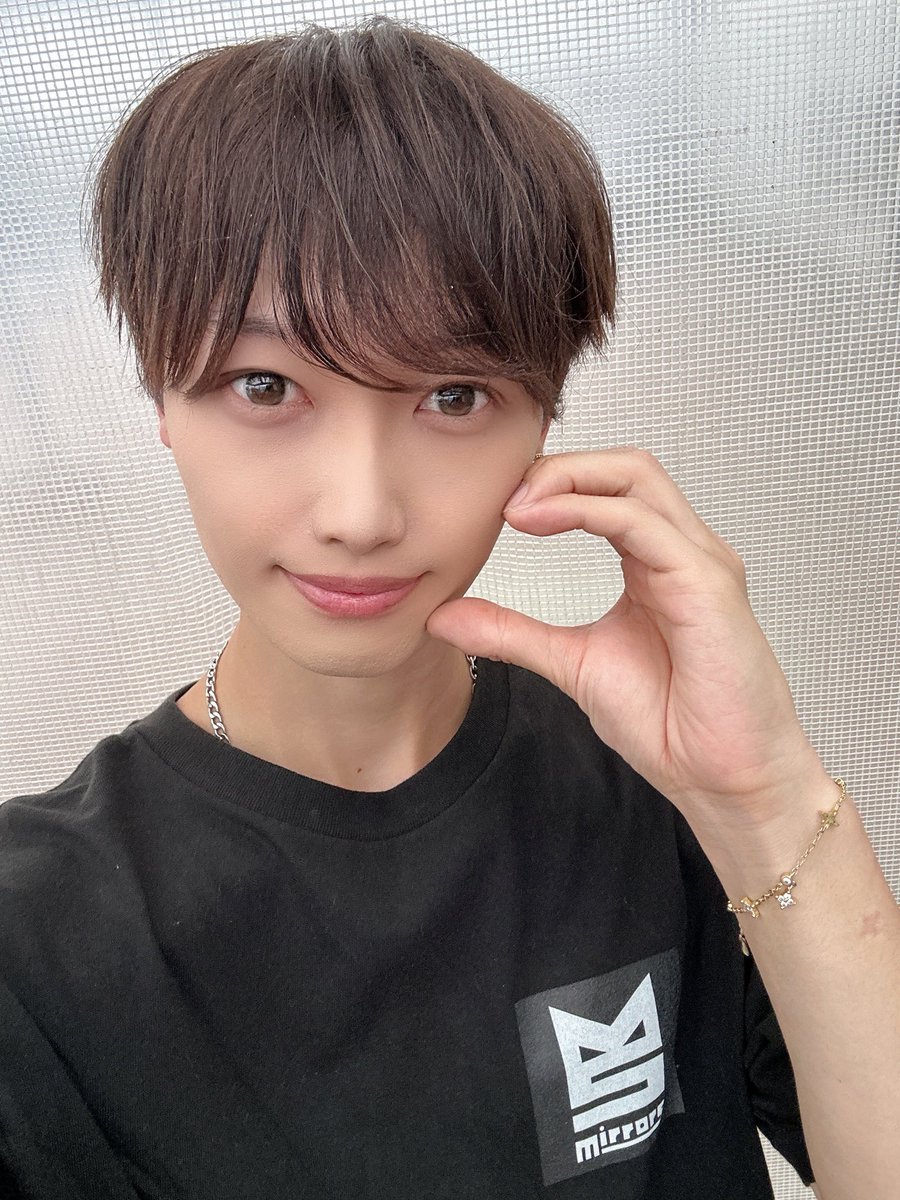 Daiki_mirror5's tweet photo. Ikefes.ありがとうございました!✨️
たくさんの方に見ていただけて嬉しかったです💭
今日知ってくれた方もまたライブ見に来てね🙌よろしくお願いします🙏
#池袋 #Ikefes #mirror5 #みらーず https://t.co/vjIuWP7u0o
