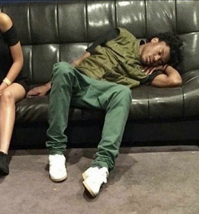 brown1verson's tweet photo. #yungnturnt #irestmycase https://t.co/2MdNKVSHJE