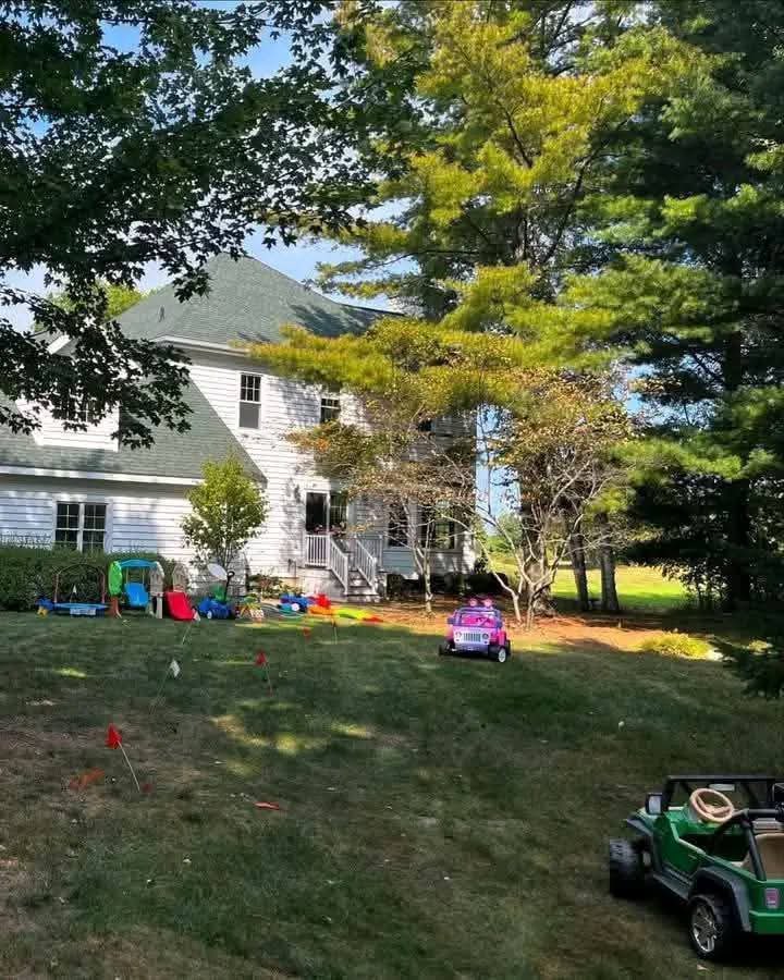 Realfloralgold's tweet photo. Congratulations 🎉 🎉 🎉 to my investors Mr & Mrs Bryan on achieving an incredible milestone purchasing their dream home after just 6 months of trading and investing with us!
 This achievement is a true testament to the power of dedication, smart financial decisions, and strategic investing. It’s always rewarding to see hard work pay off in such a life changing way. Here’s to continued success, financial growth, and even greater accomplishments ahead!

Thank 🙏 you very much for your wonderful feedback 😊 and trusting our crypto trading platform ❤️💕💗
