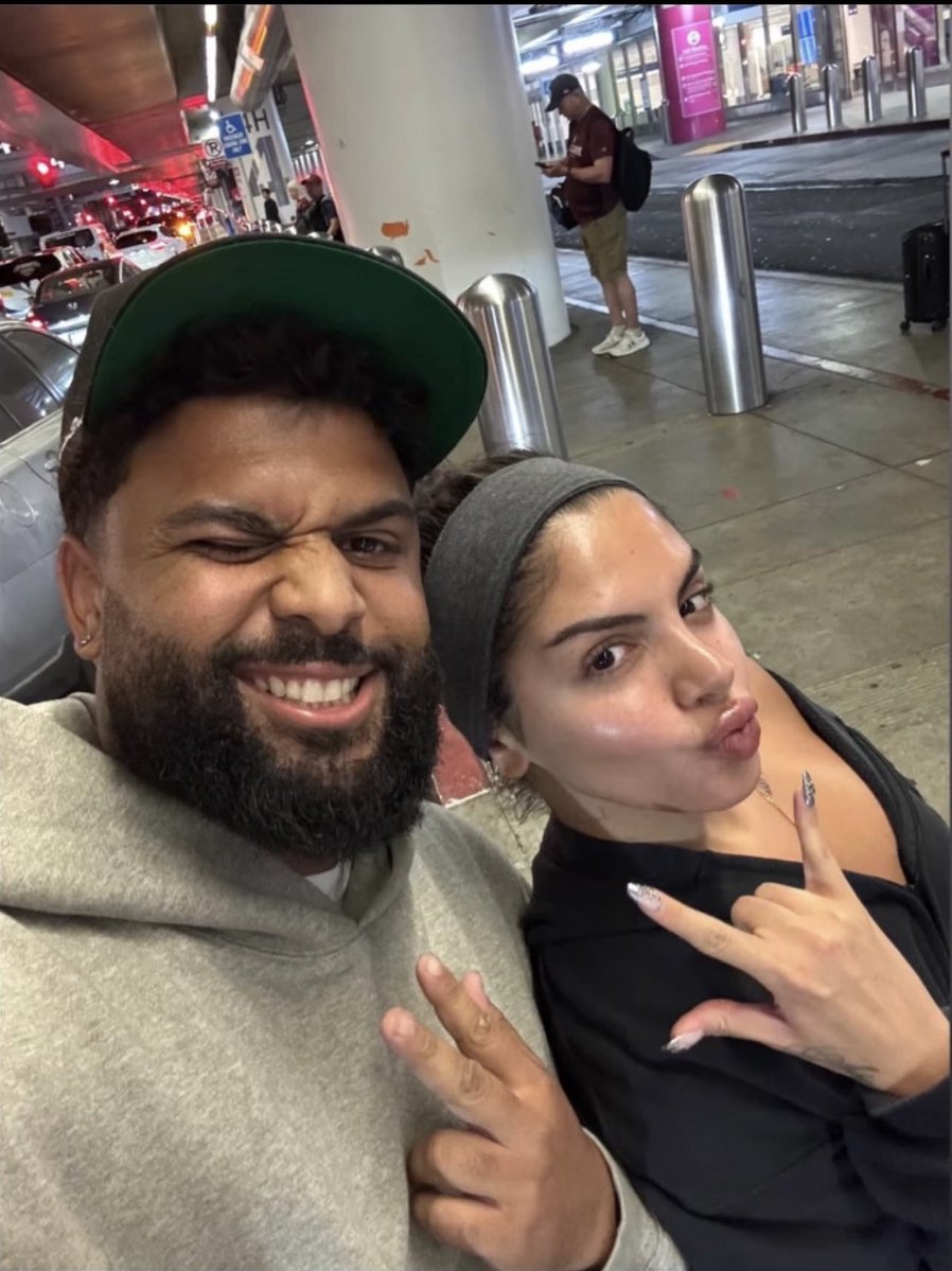 beyondhamdah's tweet photo. Seeing Huda this morning. 

Healed. https://t.co/Nq8MrhUEhG