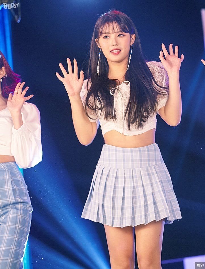 mmldfeed's tweet photo. — #AHIN #모모랜드 #MOMOLAND ★ https://t.co/Cv8URTZQPv