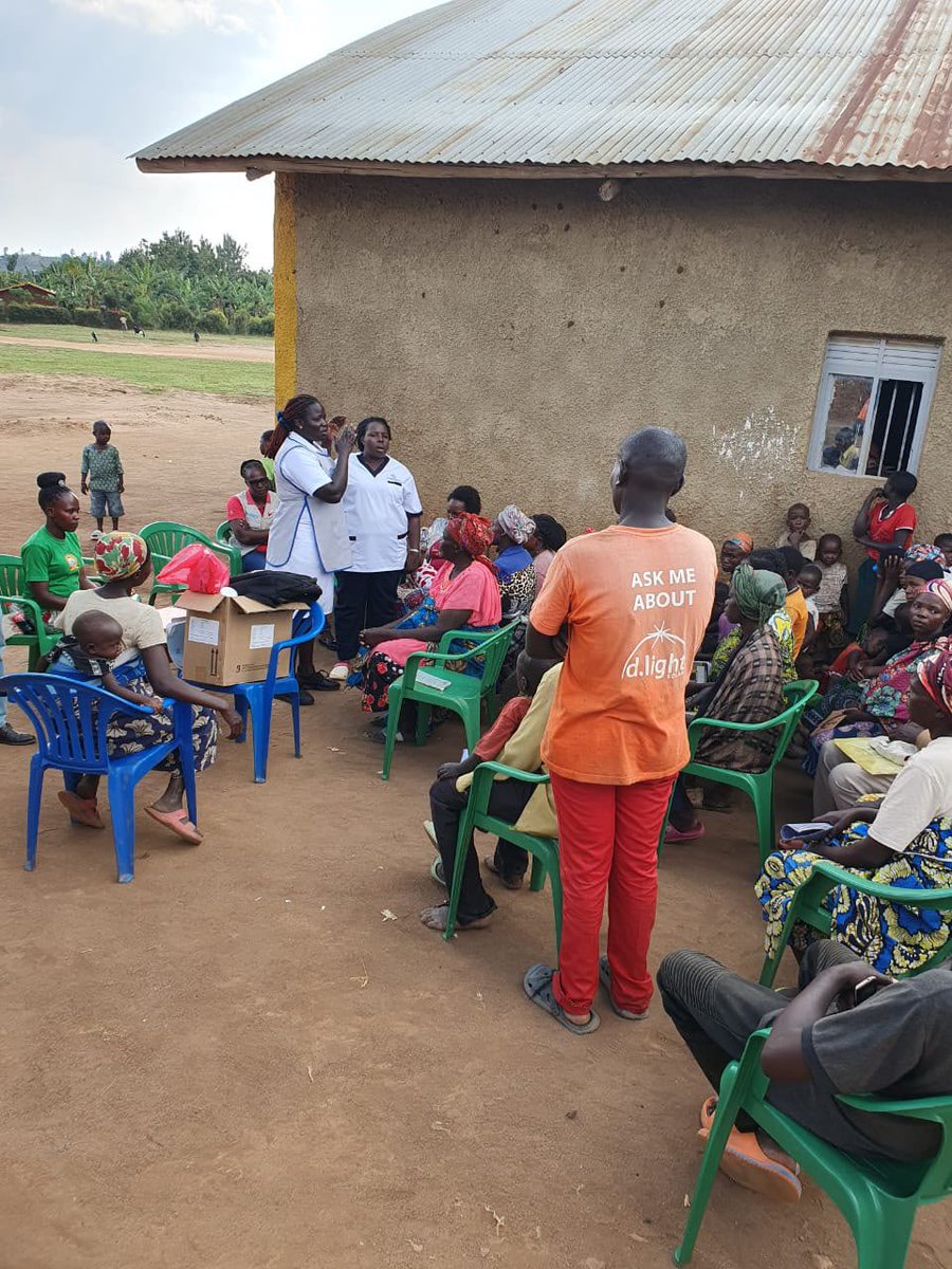 refugee98's tweet photo. The Refugee Healthcare provides, in Kyaka II Refugee Settlement, together with Medical Teams International, UNHCR and the Office of the Prime Minister, bringing healthcare services closer to the people to enhance accessibility.
#HealthcareWithoutBoundaries #Partnership https://t.co/uozr7K1Ldf