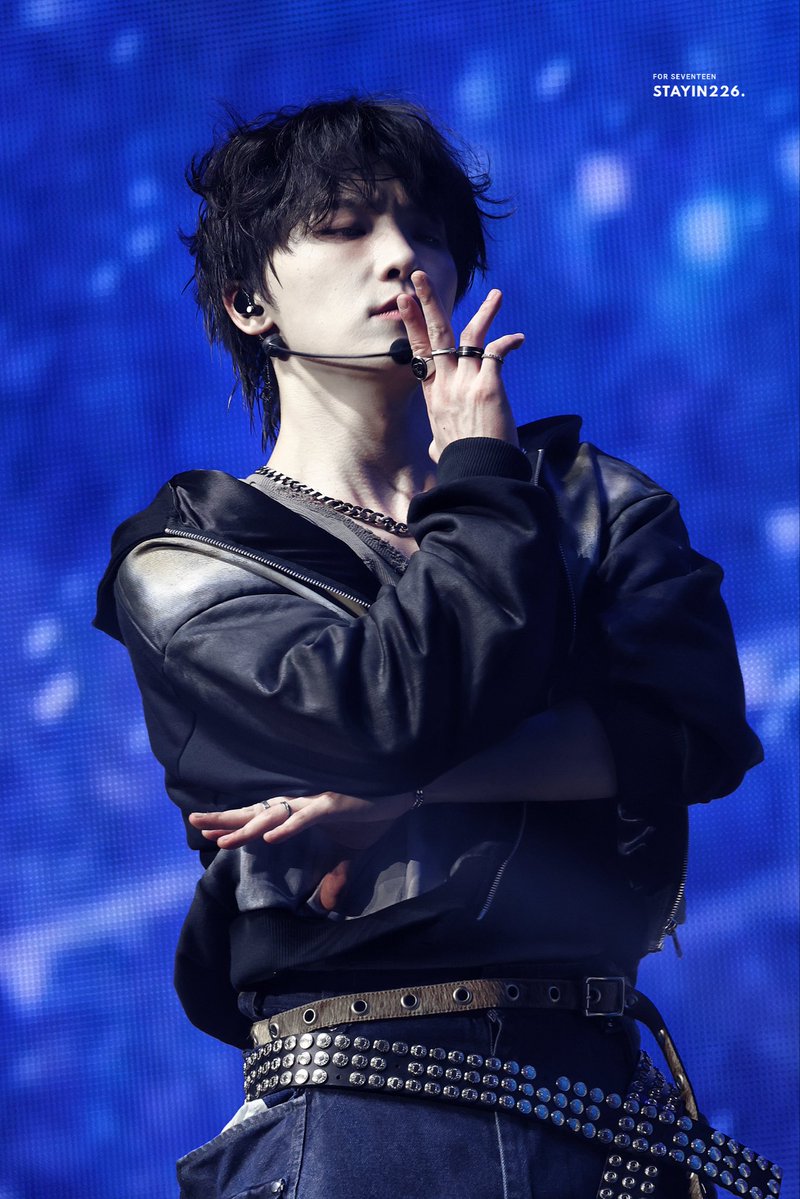stayin226's tweet photo. 260823 디노X피철인 
[吉BOARD SHOW] FANCON D3

#DINO #디노 #이찬 #ディノ 
#세븐틴 #SEVENTEEN @pledis_17 https://t.co/LHyLmWjFv2