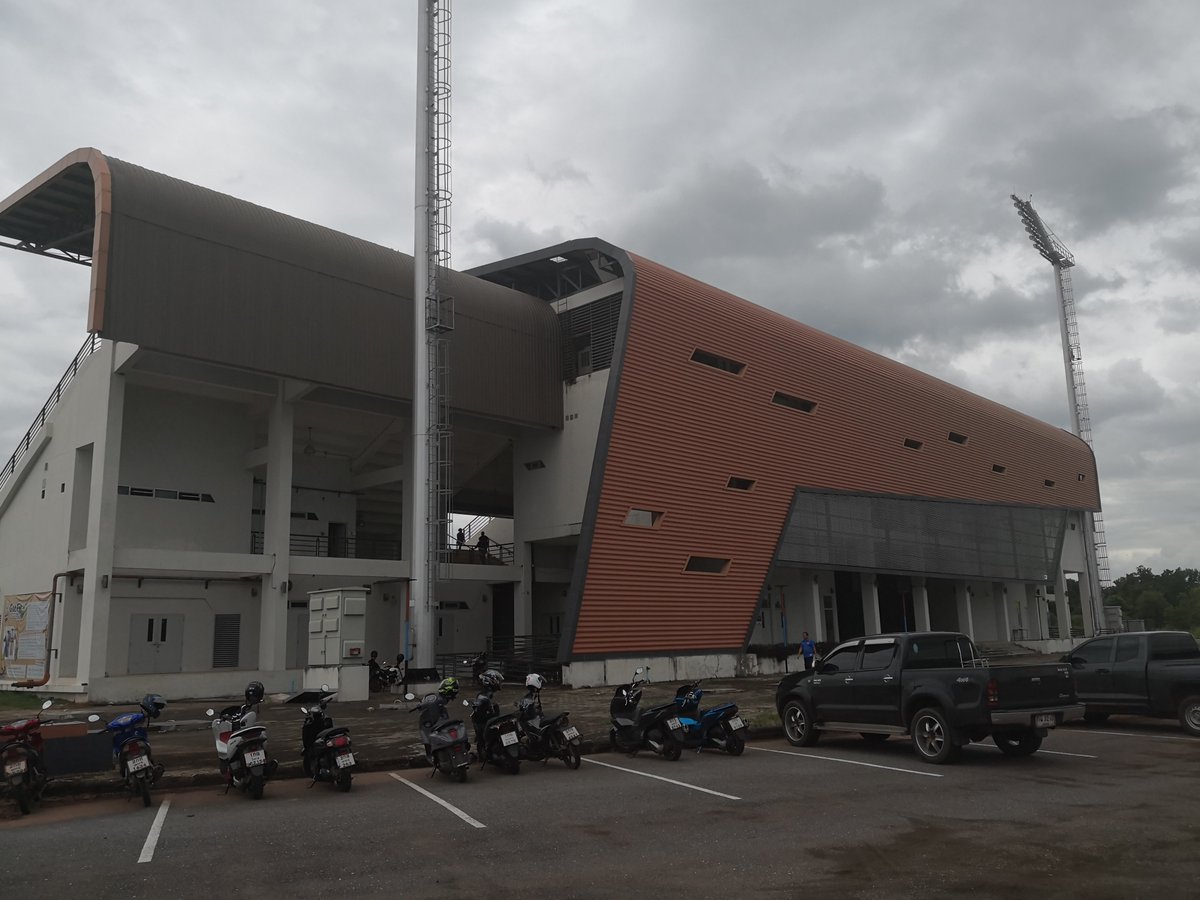 FutbologyThai's tweet photo. ⚽ Udon Thani Provincial team 1-2 Salavan United🇱🇦
🏆 International Friendly Match
📅 August 23, 2026
🏟️ SAT Udon Thani Stadium
🎟️ Free entry
🧑🤝🧑 Attendance 50
My 13th time at this stadium
#groundhopping #groundhopper #Thailand #Futbology #Udonthani https://t.co/R5qulXpJEx