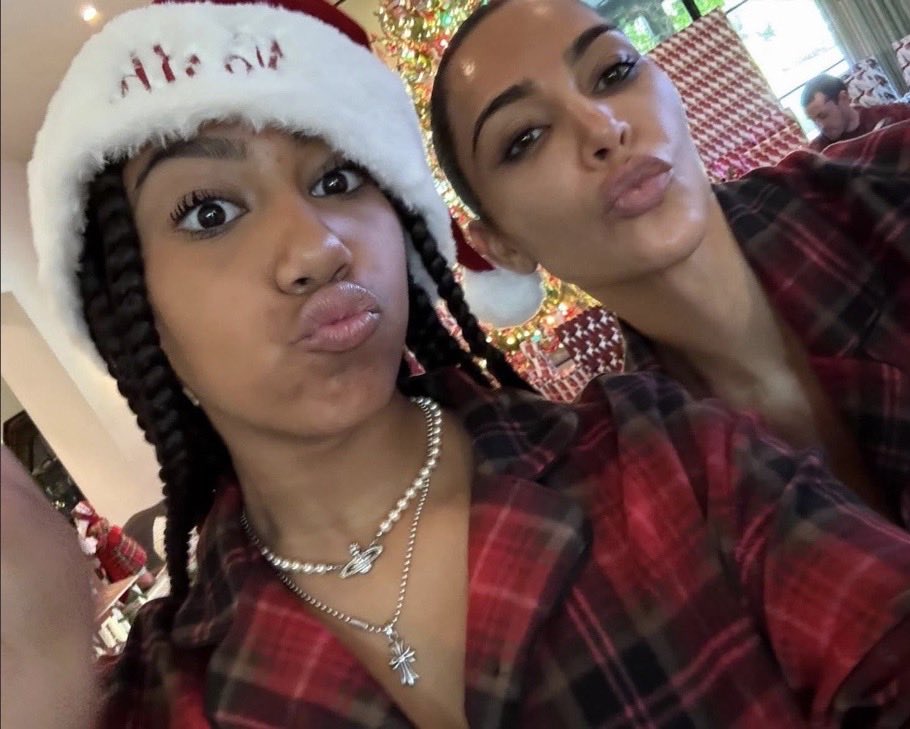 swaggycoolman27's tweet photo. i need more north west mutuals she’s sooo cool! https://t.co/ocjAcRFO46