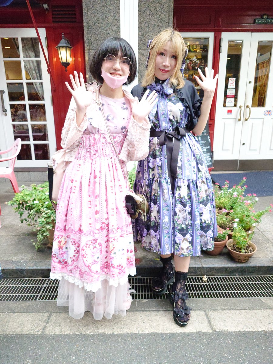 Da1121sa's tweet photo. #ロイプリお茶会 
#お茶会 
ロイプリさん(@R_P_Alice)お茶会参加させて頂きました
皆さんお洋服カワイかったです
次回はハロウィンお茶会です
ユニバもハロウィンホラーナイトが始まっていますね https://t.co/EF6R819KNF