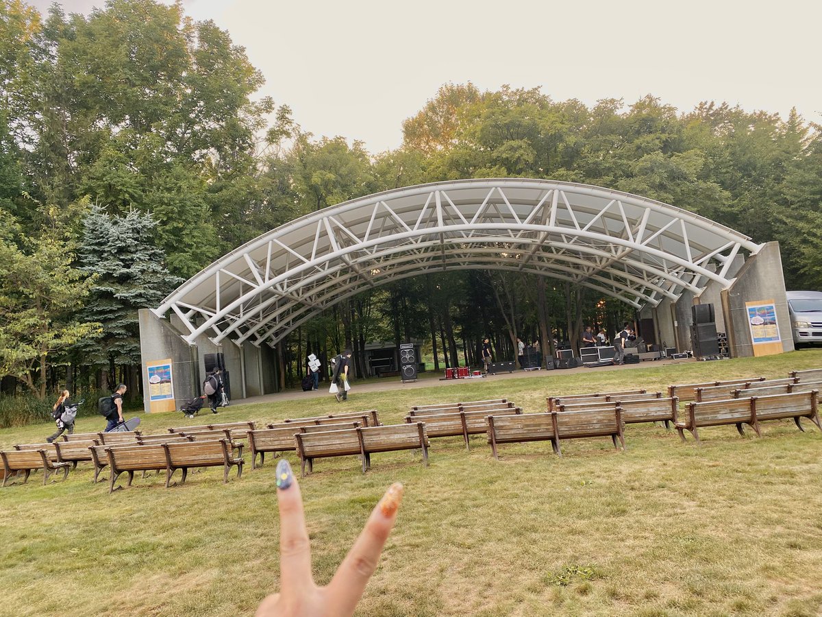 Shizuki_Sakura_'s tweet photo. どうやら4年ぶりだったらしい

当時は片手で数えられるほどしか呼べなかったお客さんも、今日は10人以上来てくれて両手でも収まりませんでした🙏🏻😭
みんな声掛けに来てくれてありがとう🎶
今日話せなかった人はまた来週
月のテントでゆっくりお話しようね

次のライブは9月22日 苫小牧‼️ https://t.co/ViTzXiJ9fI