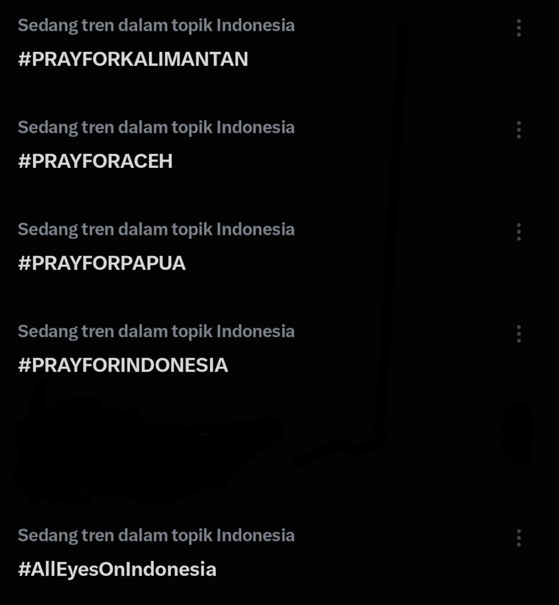 dddd_ash's tweet photo. ayo semua kpopers, thaienthu, beautyenthu, fans bola, pecinta alam apapun background kalian please naikin ht nya, indonesia ga baik² aja...

#PRAYFORKALIMANTAN 
#PRAYFORACEH 
#PRAYFORNTT 
#PRAYFORPAPUA 
#PRAYFORINDONESIA
#AllEyesOnIndonesia

🕊🥀 https://t.co/YhKWqpw1gd