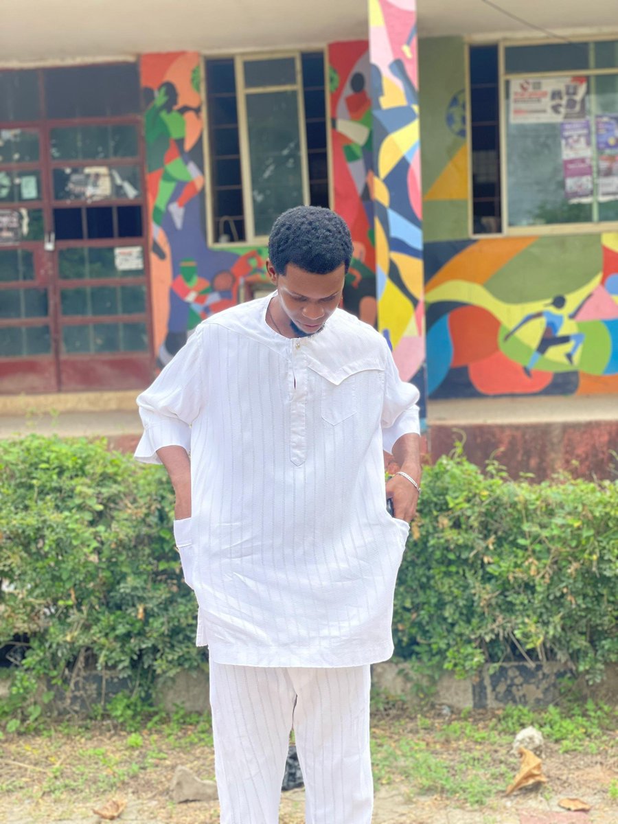 NOONE0clock's tweet photo. I knw you don't care but na today them born me shar 🎉 https://t.co/6G1zGHhnRo