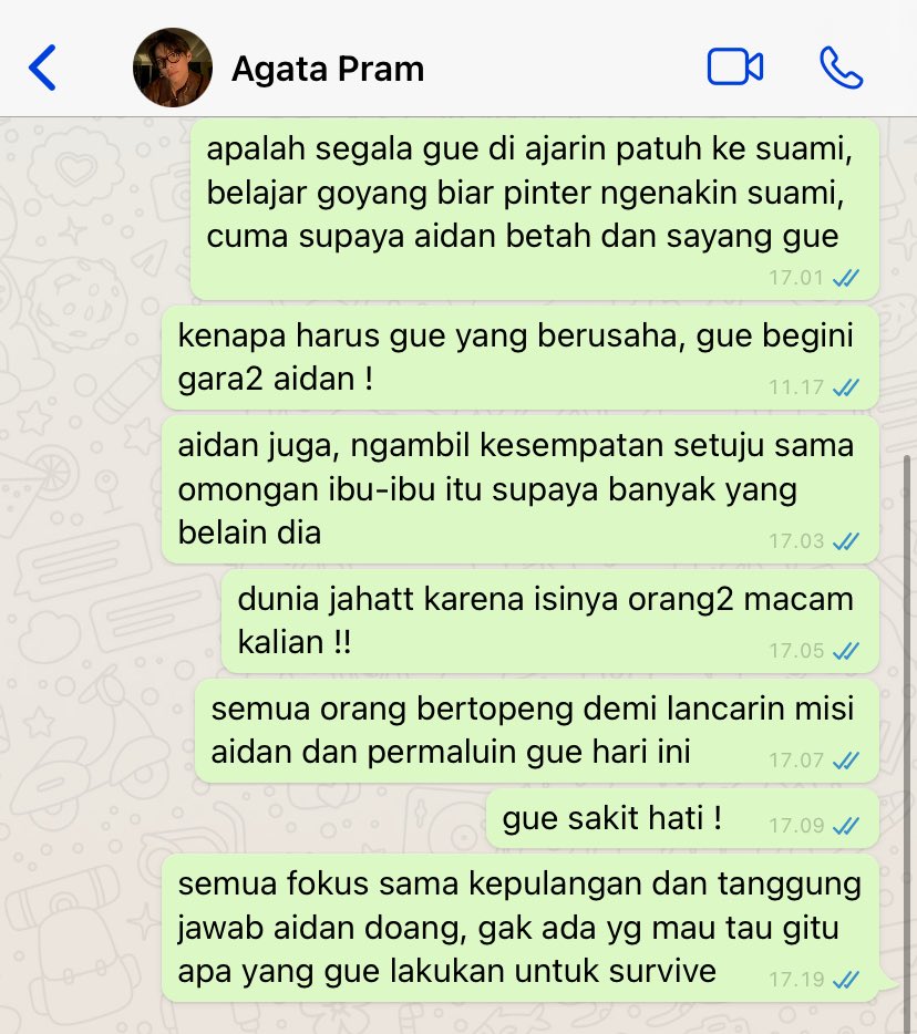 kookooitci's tweet photo. 🥮 tersinggung https://t.co/jfBNs4xOFz