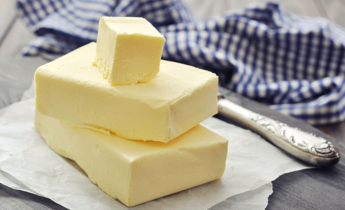 SamaHoole's tweet photo. What butter is, in the public mind:

- Furs up the arteries
- Sensibly replaced by margarine in about 1975
- The reason your uncle had his event
- A treat, in a small dish, on a special occasion

What is actually in the packet:

- Vitamins A, D, E and K2
- Butyrate, which your colon lining runs on
- Cholesterol, which your hormones are built from
- A fat stable enough to sit in a dish on the side
- Two ingredients: cream and a churn
- On the human table since the first cow was milked
- Delicious

The stuff that replaced it: refined seed oil, hydrogenated into a solid, deodorised because it had to be, dyed yellow because nobody would buy grey, and sold with the word heart on the tub.

The hydrogenation came off the market four decades later, quietly, once the number of arguments it had lost got embarrassing.

A cow, a bucket and a churn were declared a health hazard, and a factory that had to bleach the smell out of its own product was declared the sensible option.

The butter never did anything. Put it back on the table.