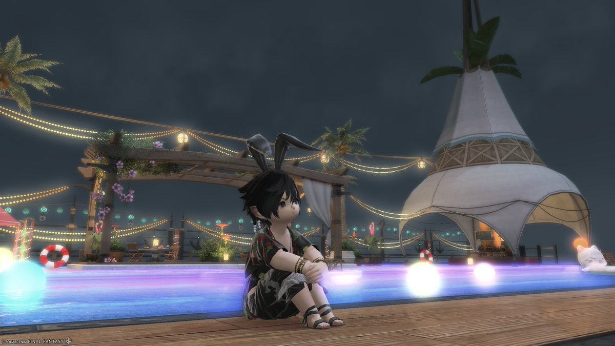 ohsin_FF14's tweet photo. ナイトプールキレイだねぇ https://t.co/VanwTP9rsV
