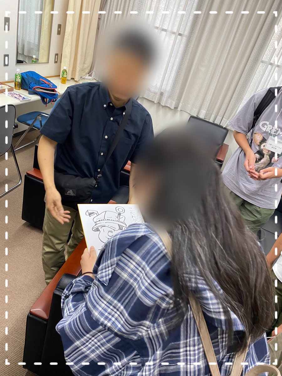 clublove2025's tweet photo. 午後からは日本臨床発達心理士会様主催の一般公開シンポジウムに参加させて頂きました。森島明子先生と松田望先生、武藤先生のお話を聞かせて頂き、大変勉強になりました。
貴重な機会を頂き、本当に有難う御座いました！頂いたサインは文芸部の家宝として大切にさせて頂きます✨ https://t.co/grhYPSq3p9