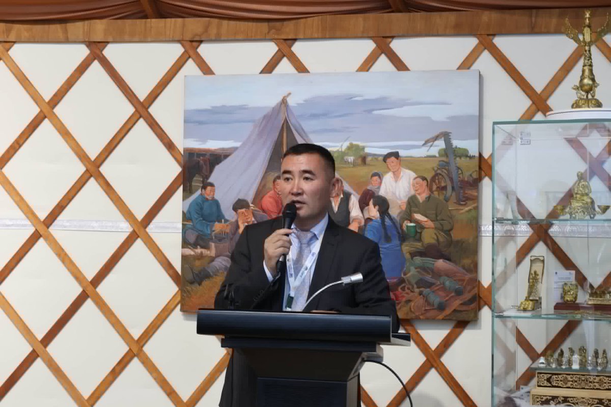 EUinMongolia's tweet photo. 🌳 COP17 | F4F ТӨСӨЛ НЭЭЛТЭЭ ХИЙВ 
ЕХ-ны дэмжлэгтэй, GGGI-ийн хэрэгжүүлдэг “Financing for Forests” төсөл өнөөдөр Монгол Улсад албан ёсоор нээлтээ хийлээ. 

🌱 Тогтвортой ой — Тогтвортой санхүүжилт 

#COP17Mongolia #EUinMongolia #GGGI https://t.co/jolHucYRea