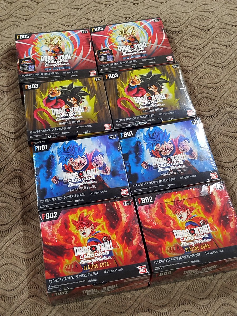 supadupasayan's tweet photo. As frustrating as it is not being able to find product at retail anymore I’m glad I got to experience early Fusion World when it looked to be going downhill. 

Boxes were cheap and I had a blast ripping so much.

Kinda miss those days. https://t.co/4DkJ3iglZC