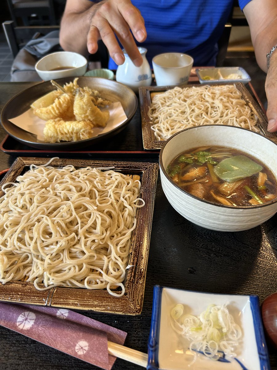 Musicclass63755's tweet photo. 本日はお墓参りからの深大寺からのお蕎麦。汗をかいた後のお蕎麦はとても美味。 https://t.co/UIfDuUA8wi