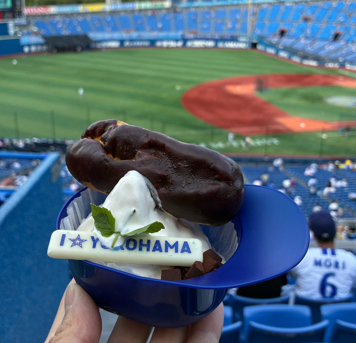 llatte7728's tweet photo. 今日はハマスタ⚾️✨🙌
マリル選手も活躍⁉️食べたかった佐野選手プロデュース『サノスの魅惑のエクレアパフェ』も食べちゃいました🍦阪神ファンも盛り上がってる〜🤭
#ベイスターズ 
#ポケモン https://t.co/0qh2fMsUTd