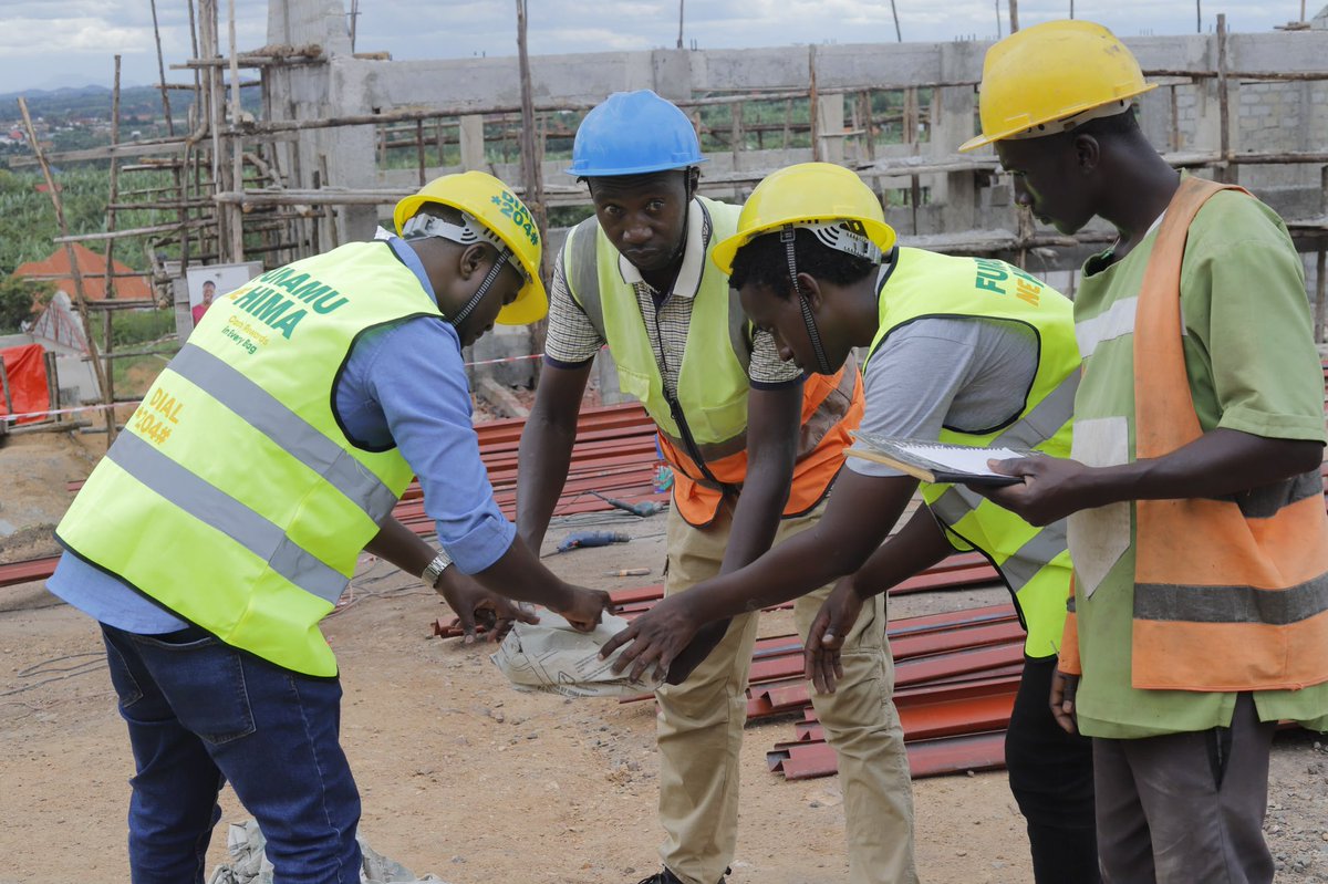 MimaJaymie's tweet photo. Can your cement build and reward you at the same time? Hima Multipurpose Cement gives strength, smooth finishing, and cash rewards straight to your Mobile Money with every bag. #HimaCement #FunamuNeHima #BuiltWithHima https://t.co/91CXBSxoov