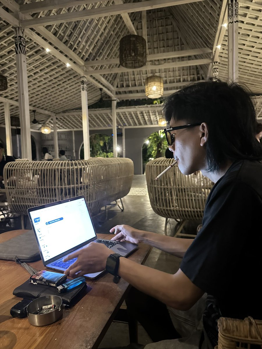 rifyas_'s tweet photo. apa itu turu ye https://t.co/X1Gj0Edk7p